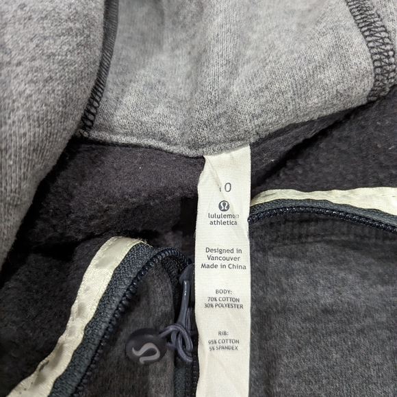 Lululemon sweater - Picture 3 of 4
